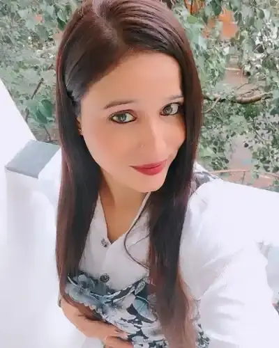 Call Girls in Mp Nagar